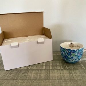 Brand new Lilly Pulitzer Ceramic Mugs set of 2